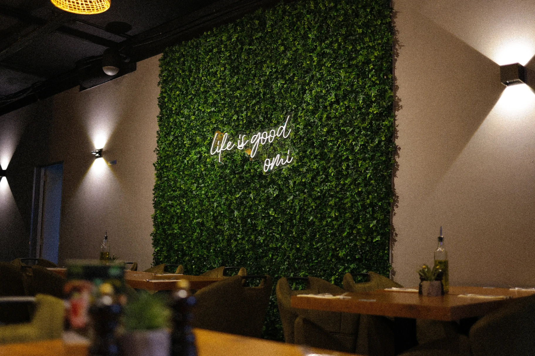 Restaurant OMI ambiance 1